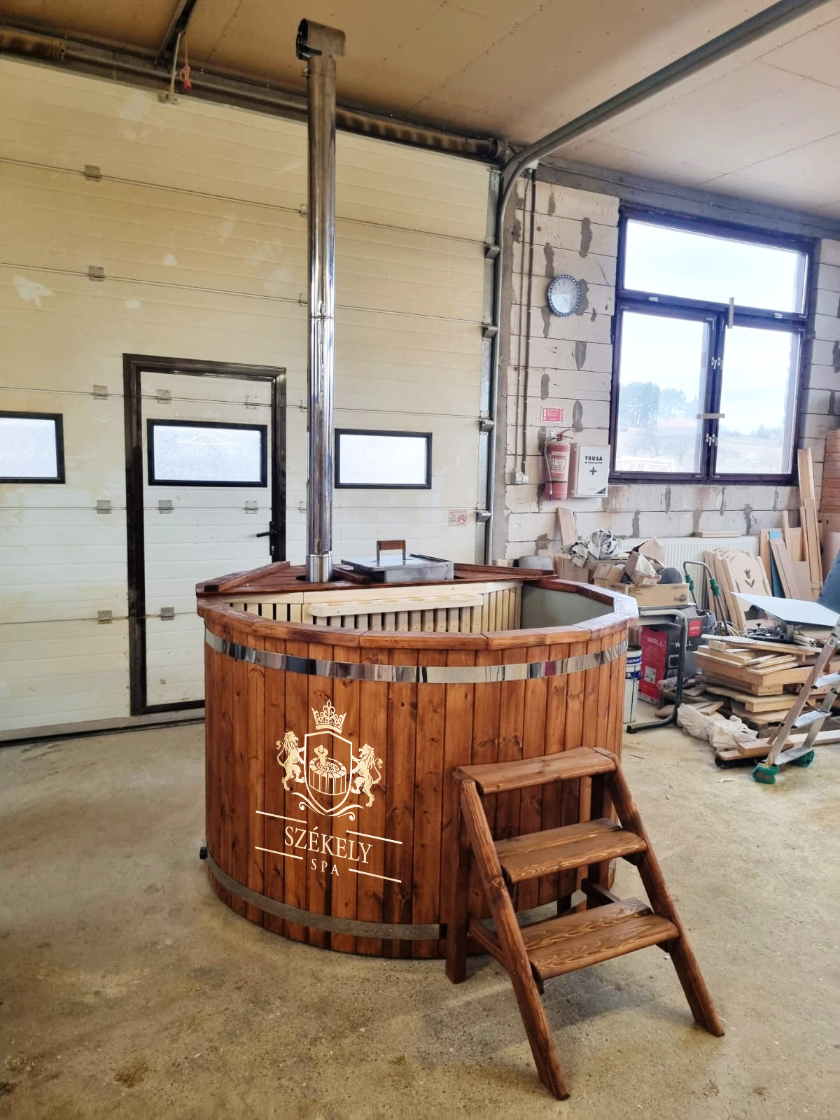 Ciubăr Clasic – 2 – 3 persoane [ KD 3 ] în culoarea Nuc Deschis