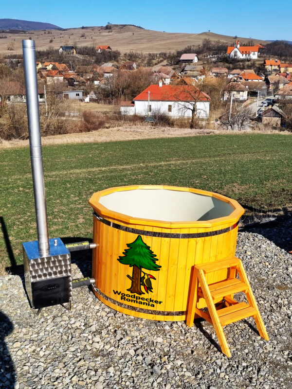 Ciubăr Premium pentru 4 – 5 Persoane cu Sobă Exterioară [ D1 ] în culoarea Pin